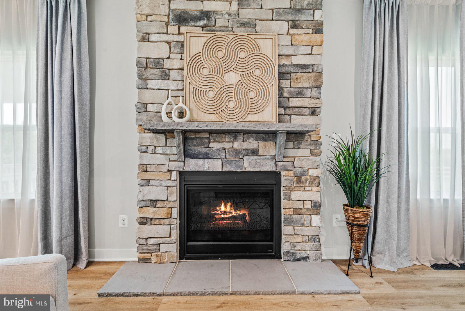 WARRENTON CHASE - Residential