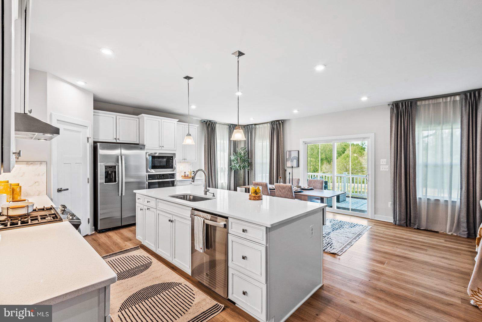 WARRENTON CHASE - Residential