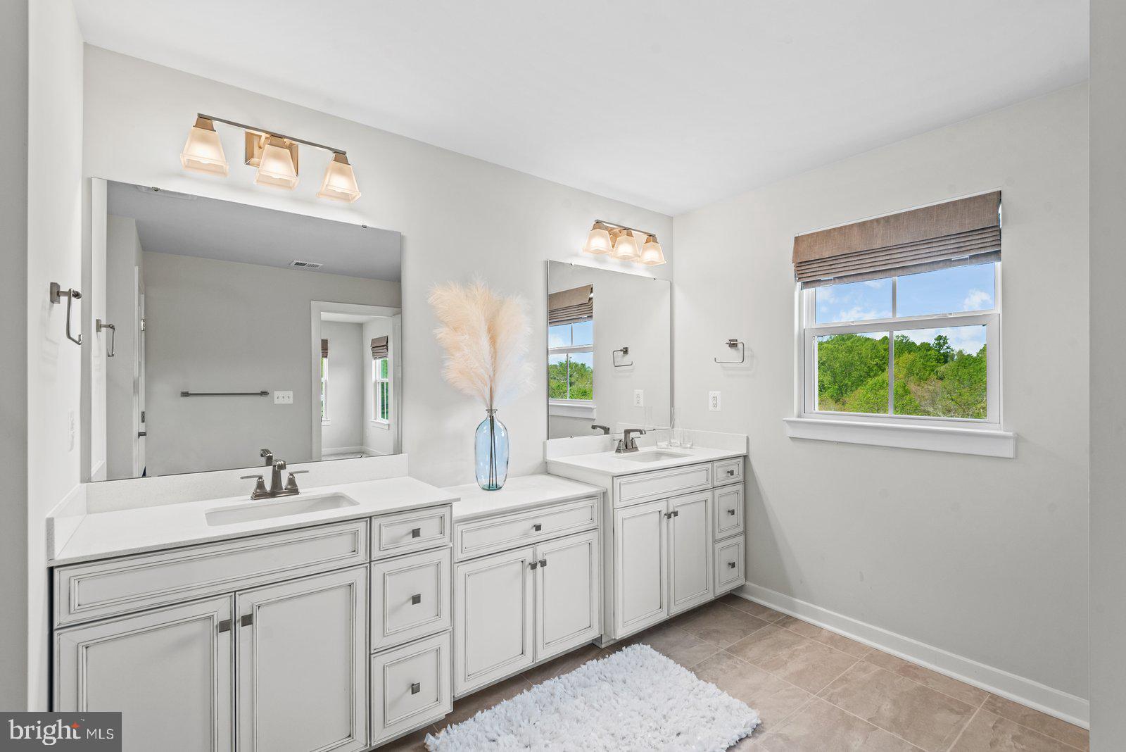 WARRENTON CHASE - Residential