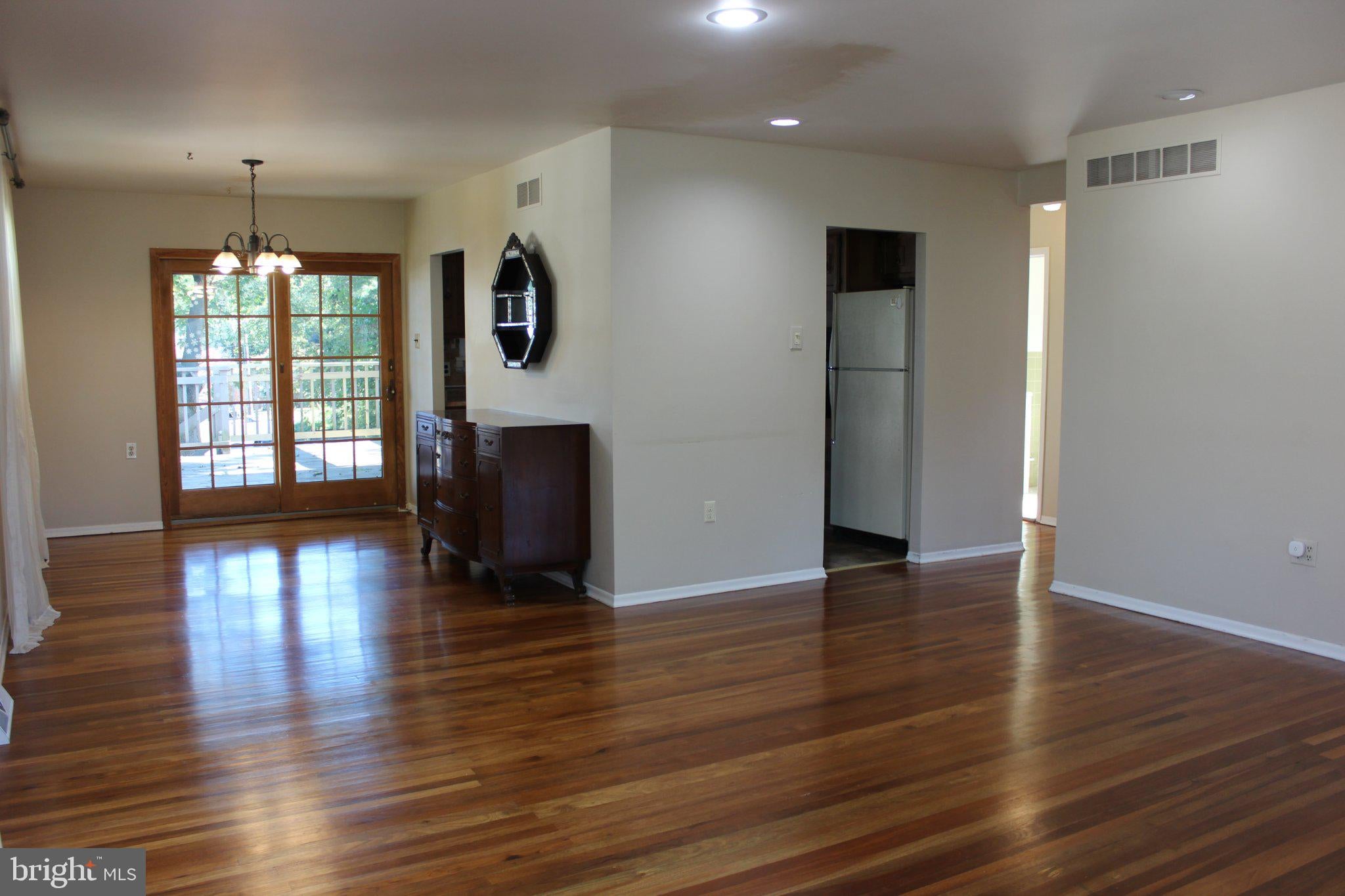 313 CHURCH ROAD