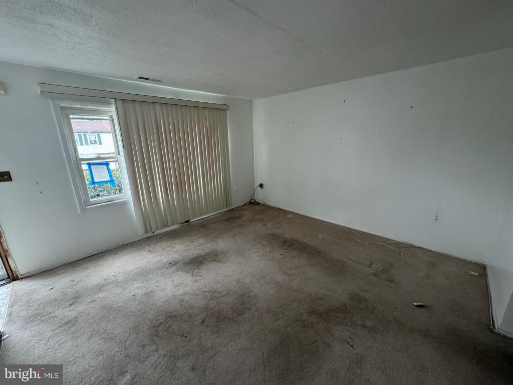 KINGSWOOD CONDOMINIUM - Residential