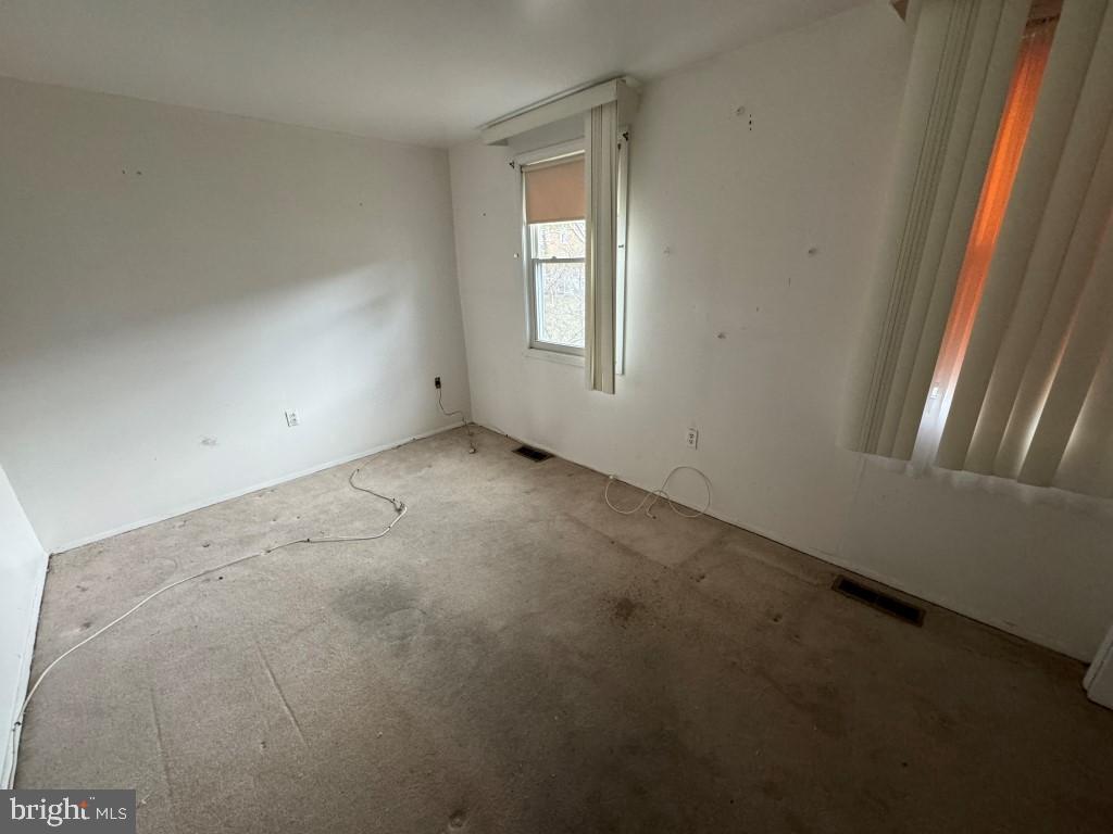 KINGSWOOD CONDOMINIUM - Residential