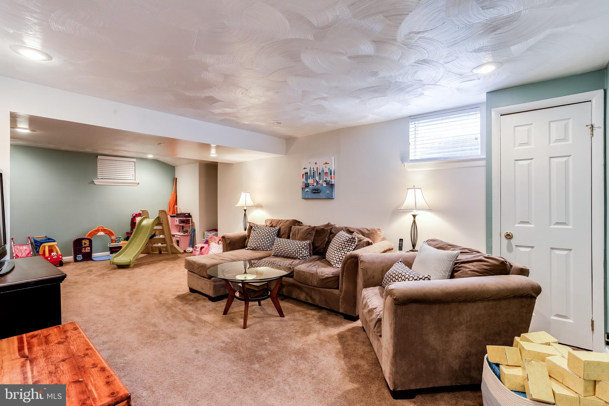 VALLEY MEDE - Residential