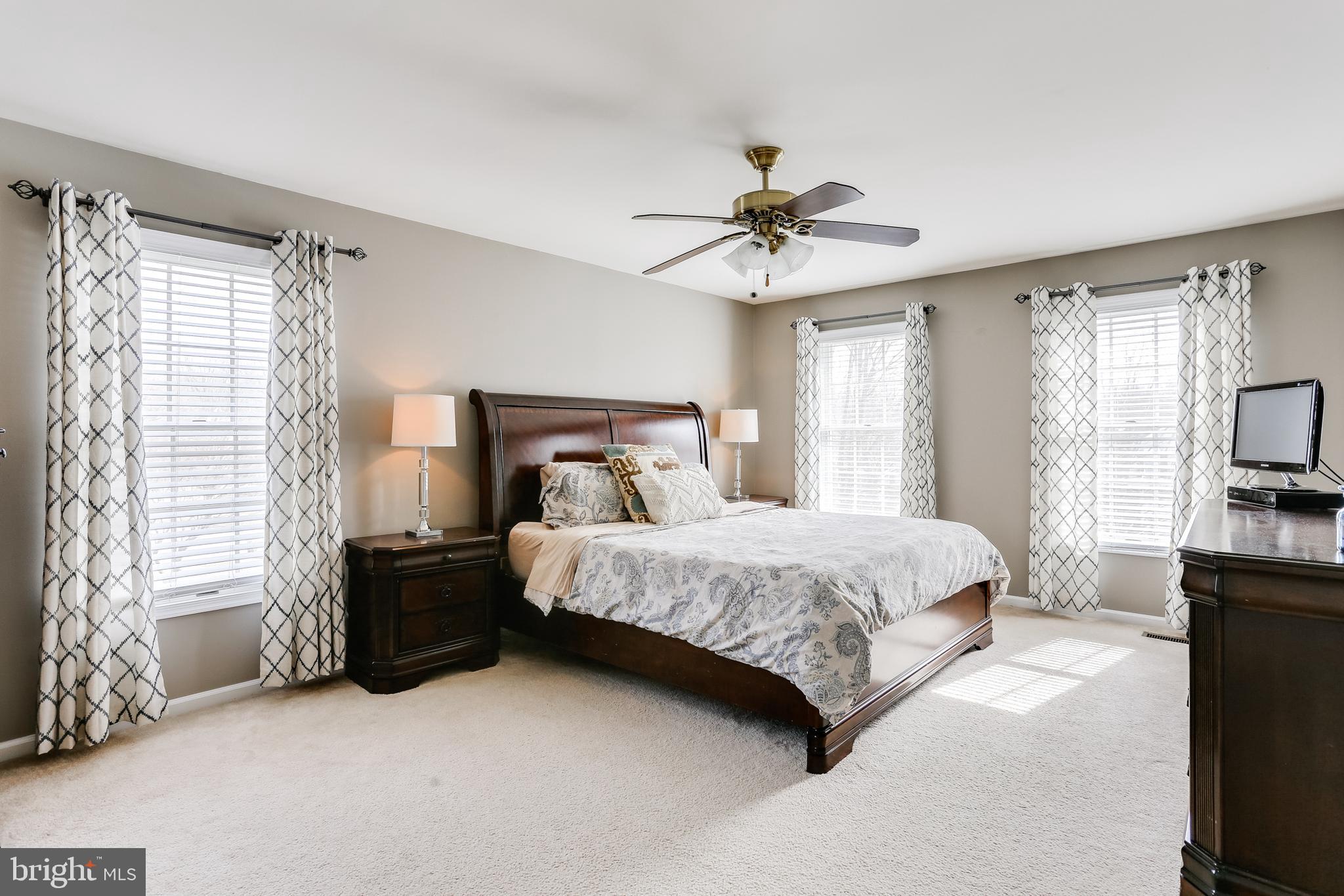 VALLEY MEDE - Residential