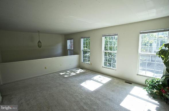 VIRGINIA CENTER - Residential