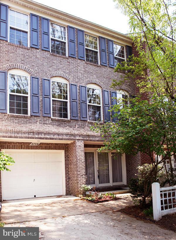 VIRGINIA CENTER - Residential