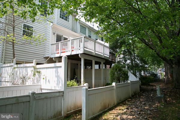 VIRGINIA CENTER - Residential