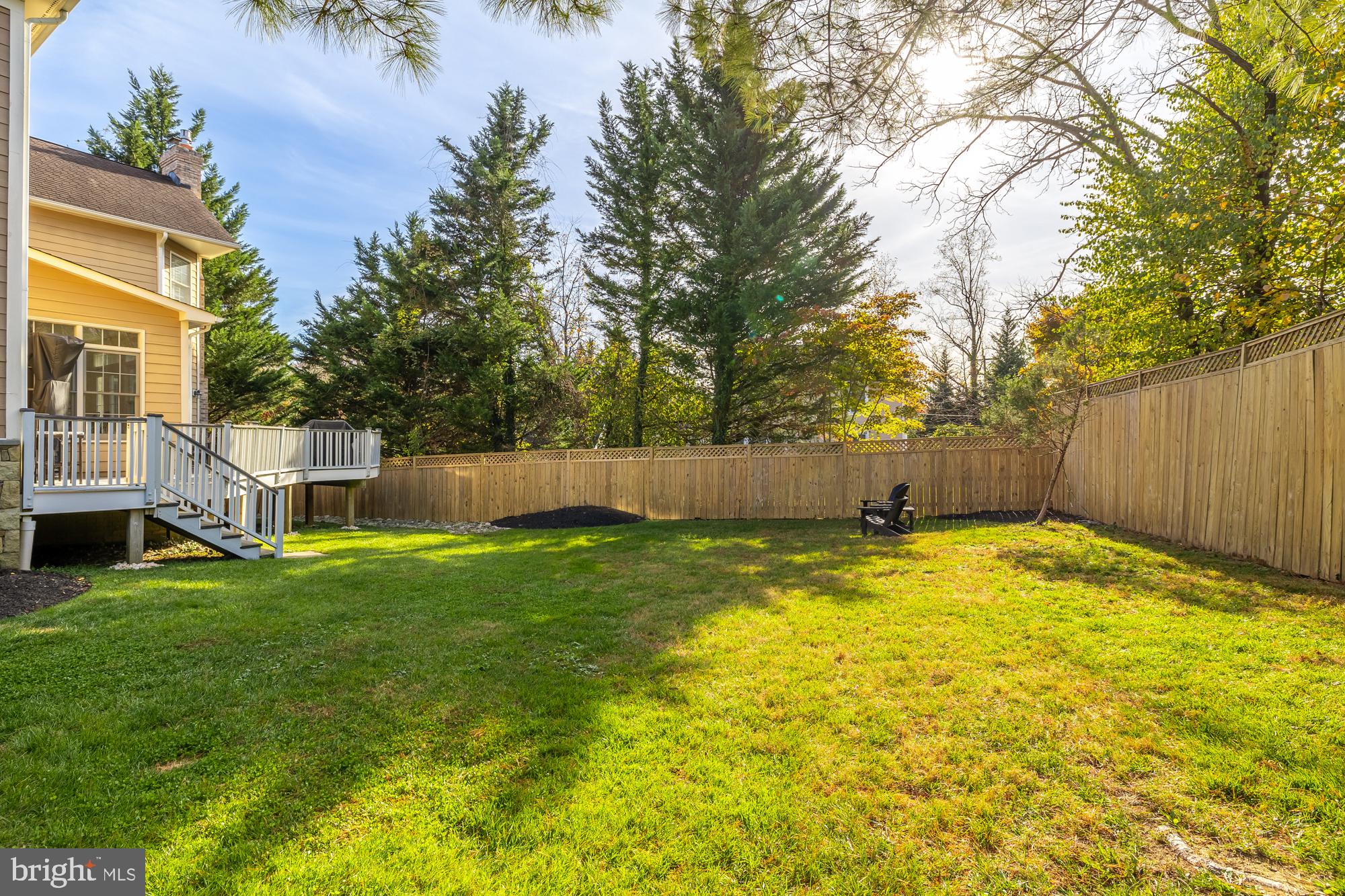 POTOMAC OUTSIDE - Residential