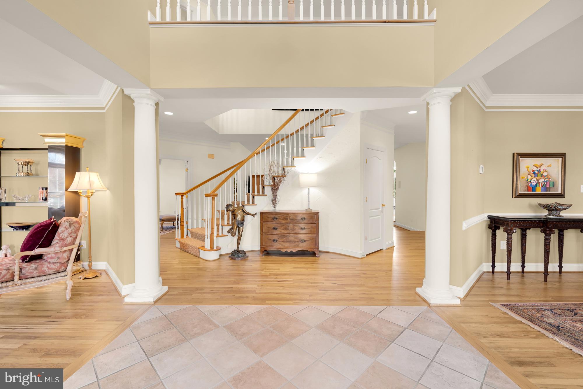 POTOMAC OUTSIDE - Residential