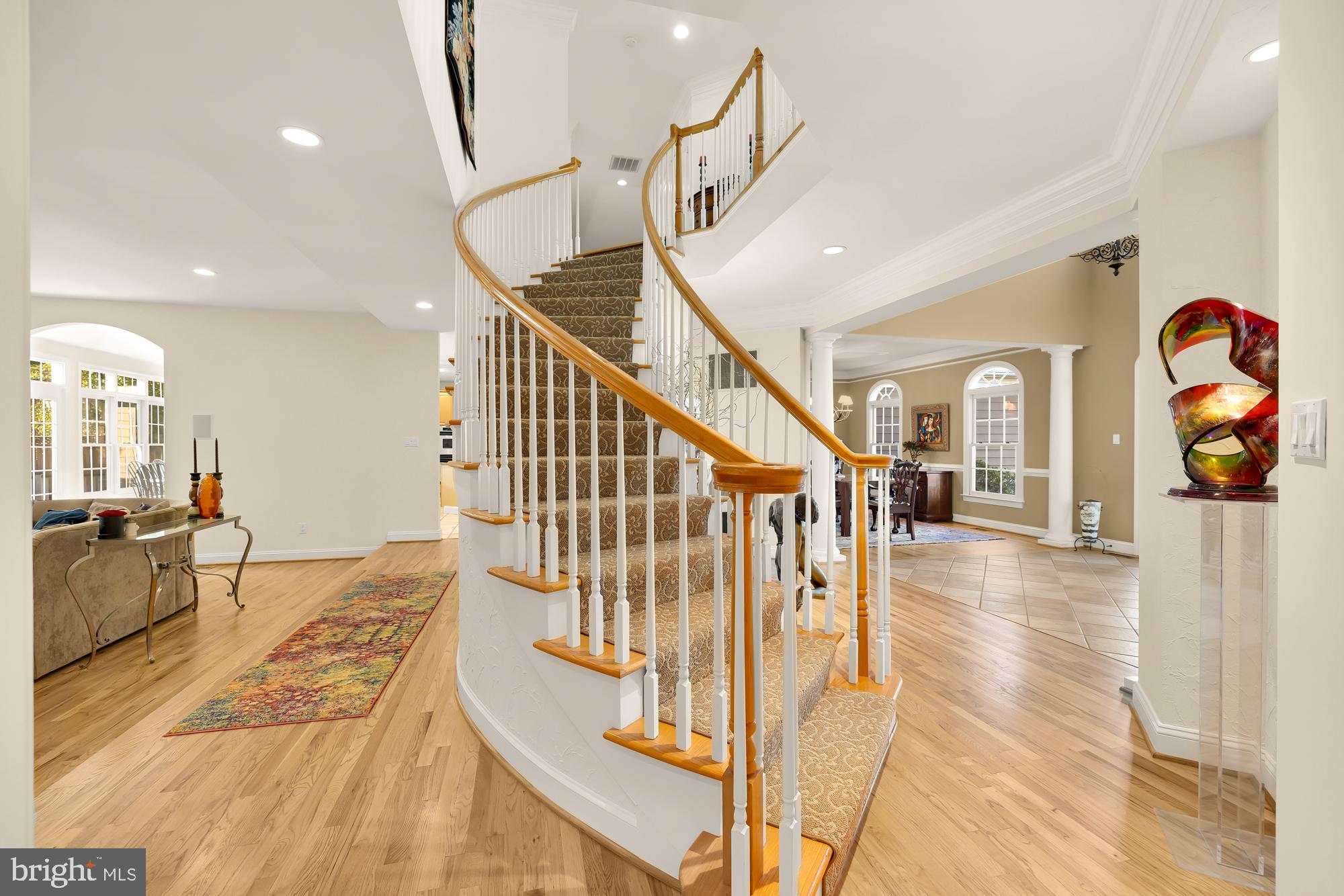 POTOMAC OUTSIDE - Residential