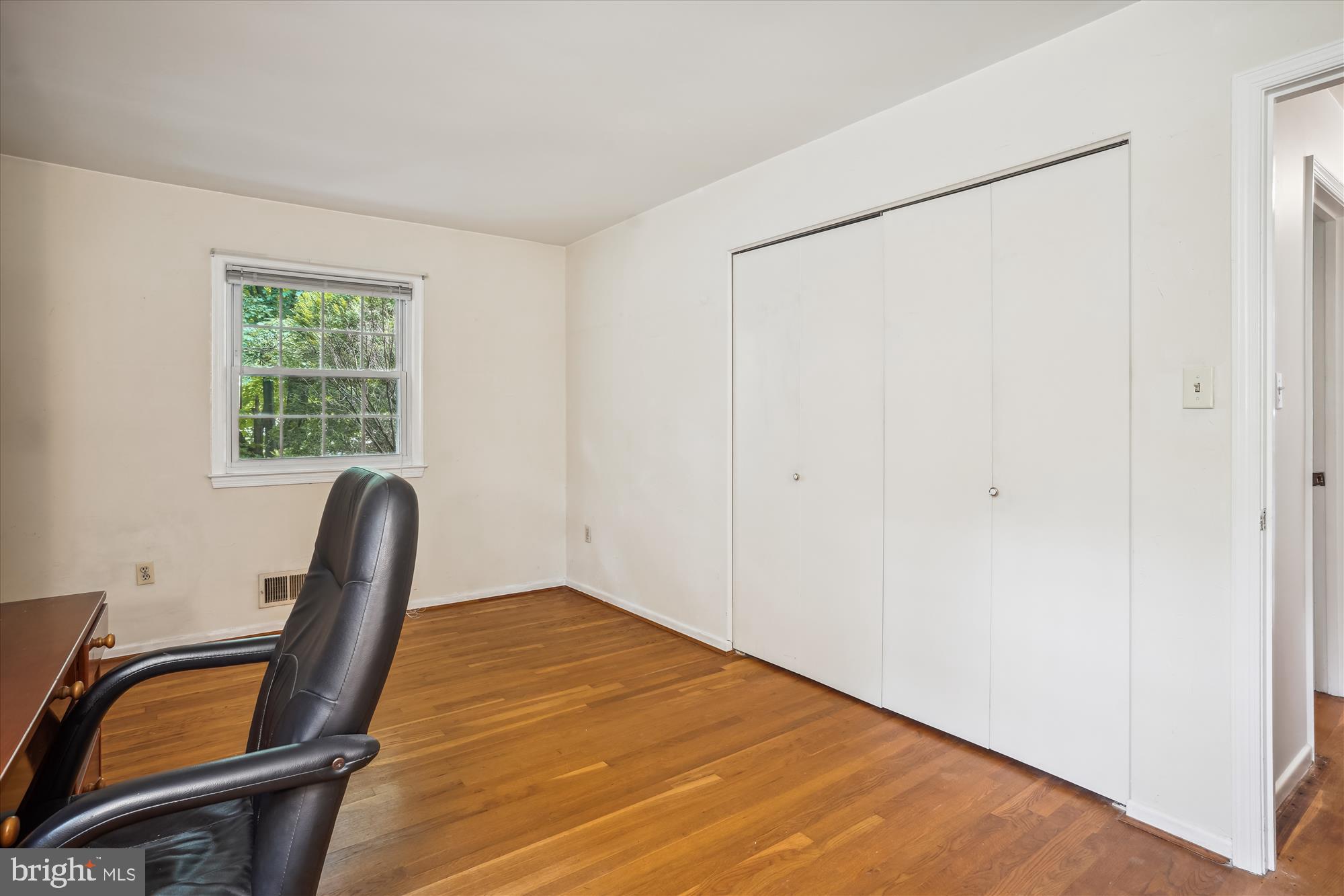 TOWN AND COUNTRY GARDENS - Residential