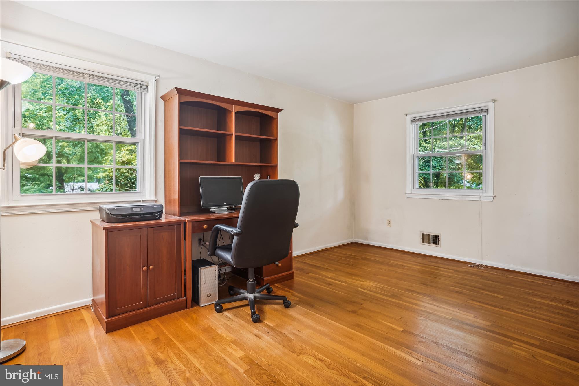 TOWN AND COUNTRY GARDENS - Residential