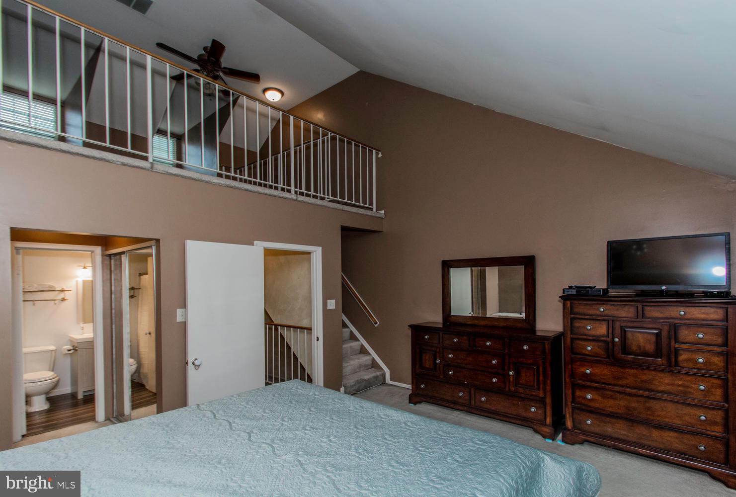 MARBLE HILL - Residential