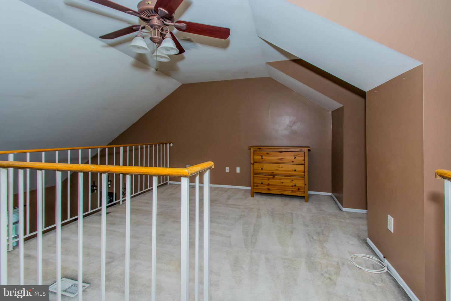 MARBLE HILL - Residential