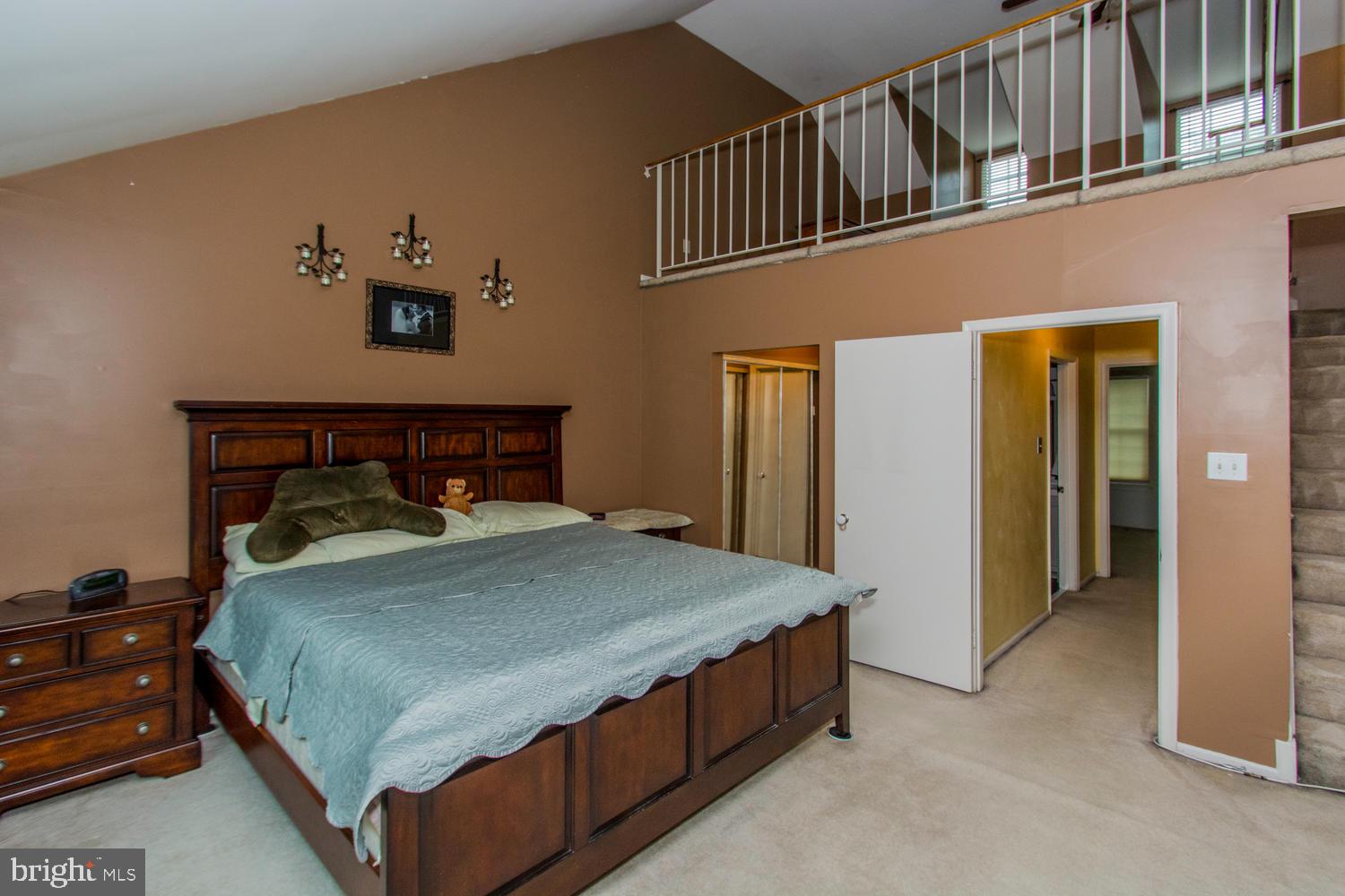 MARBLE HILL - Residential