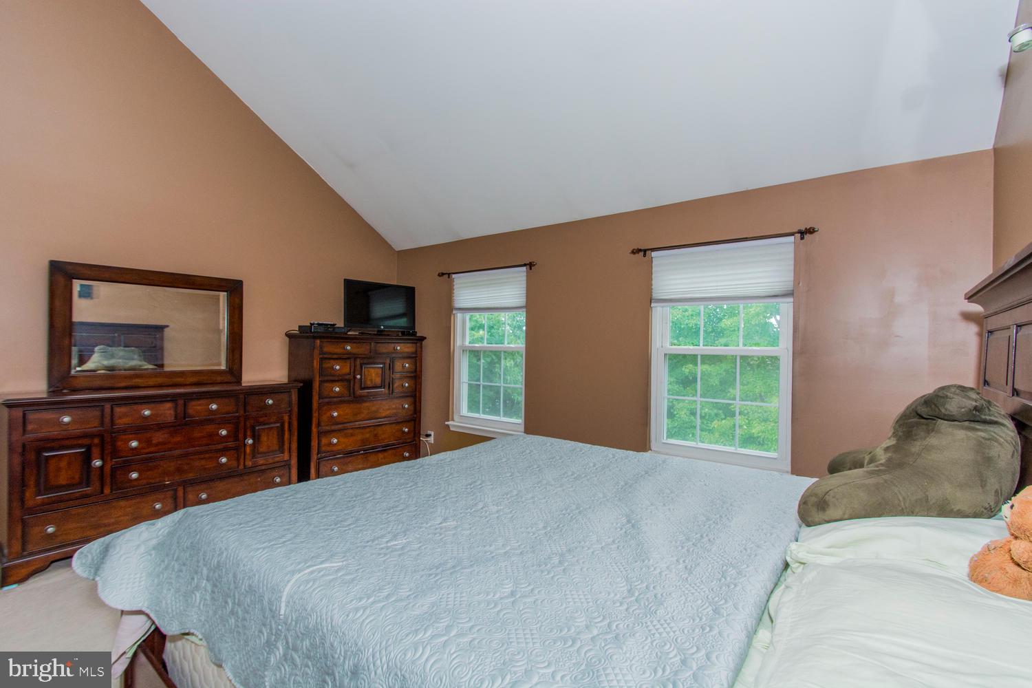 MARBLE HILL - Residential