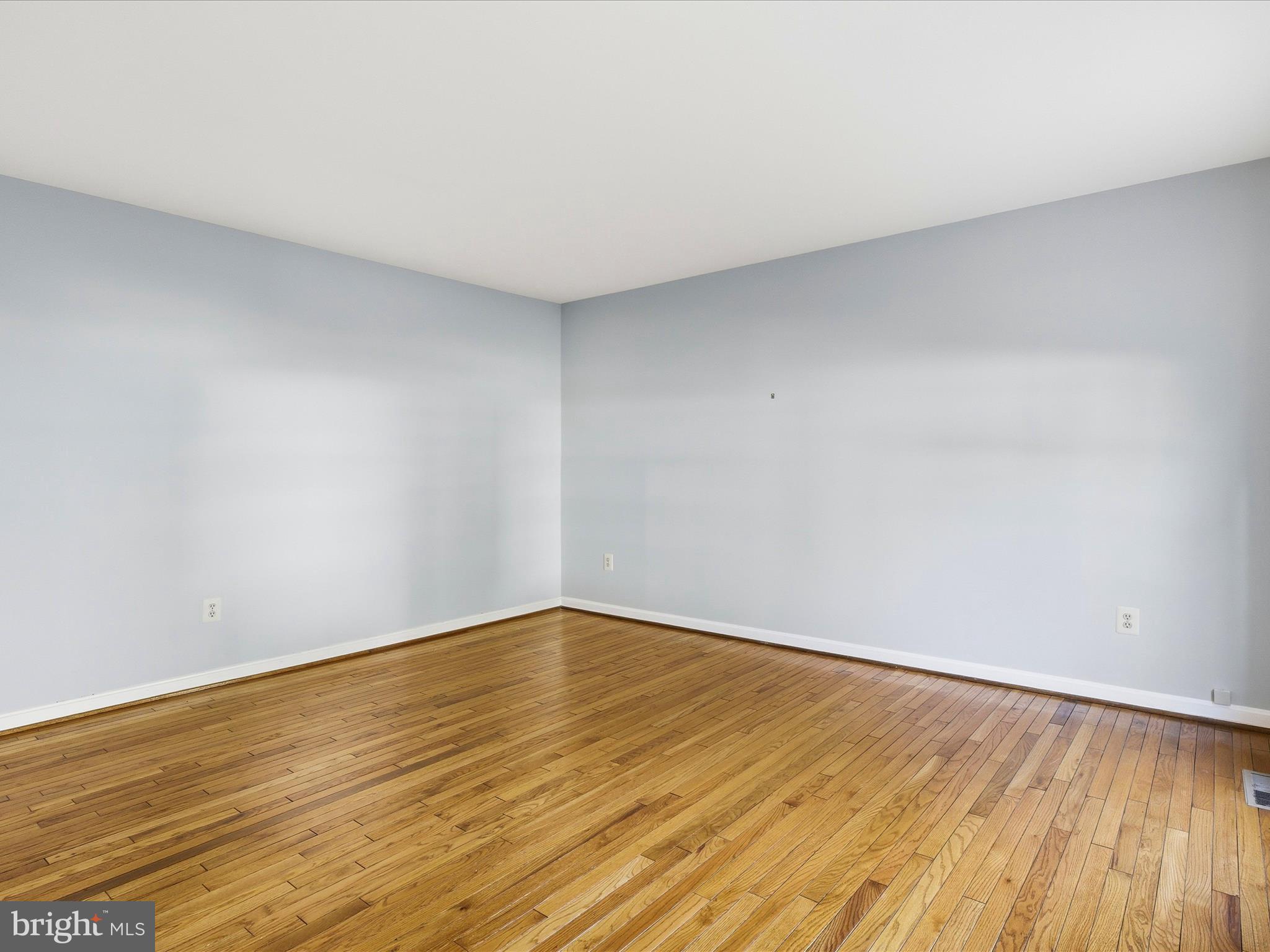 TALL OAKS CROSSING - Residential Lease