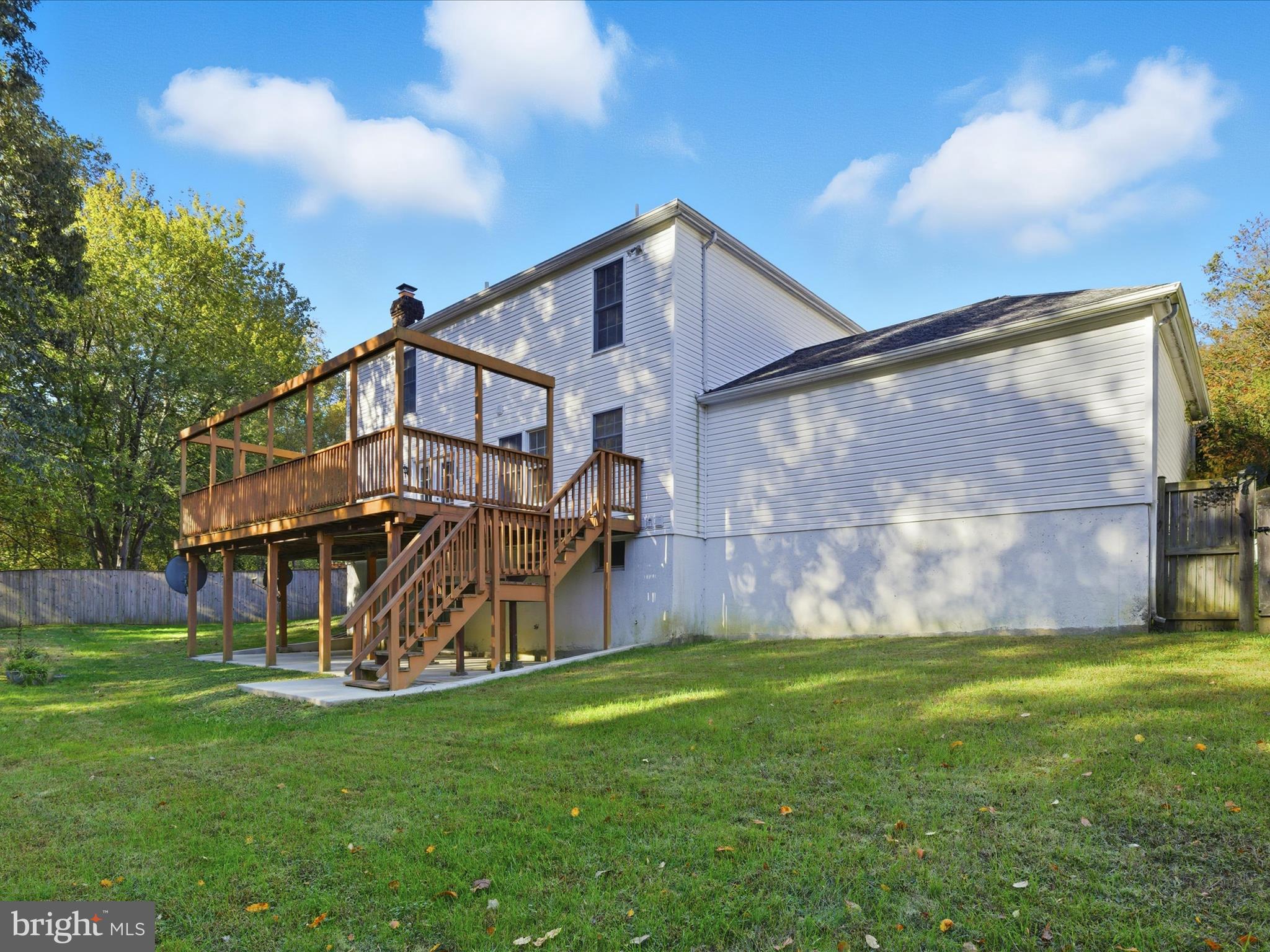 TALL OAKS CROSSING - Residential Lease