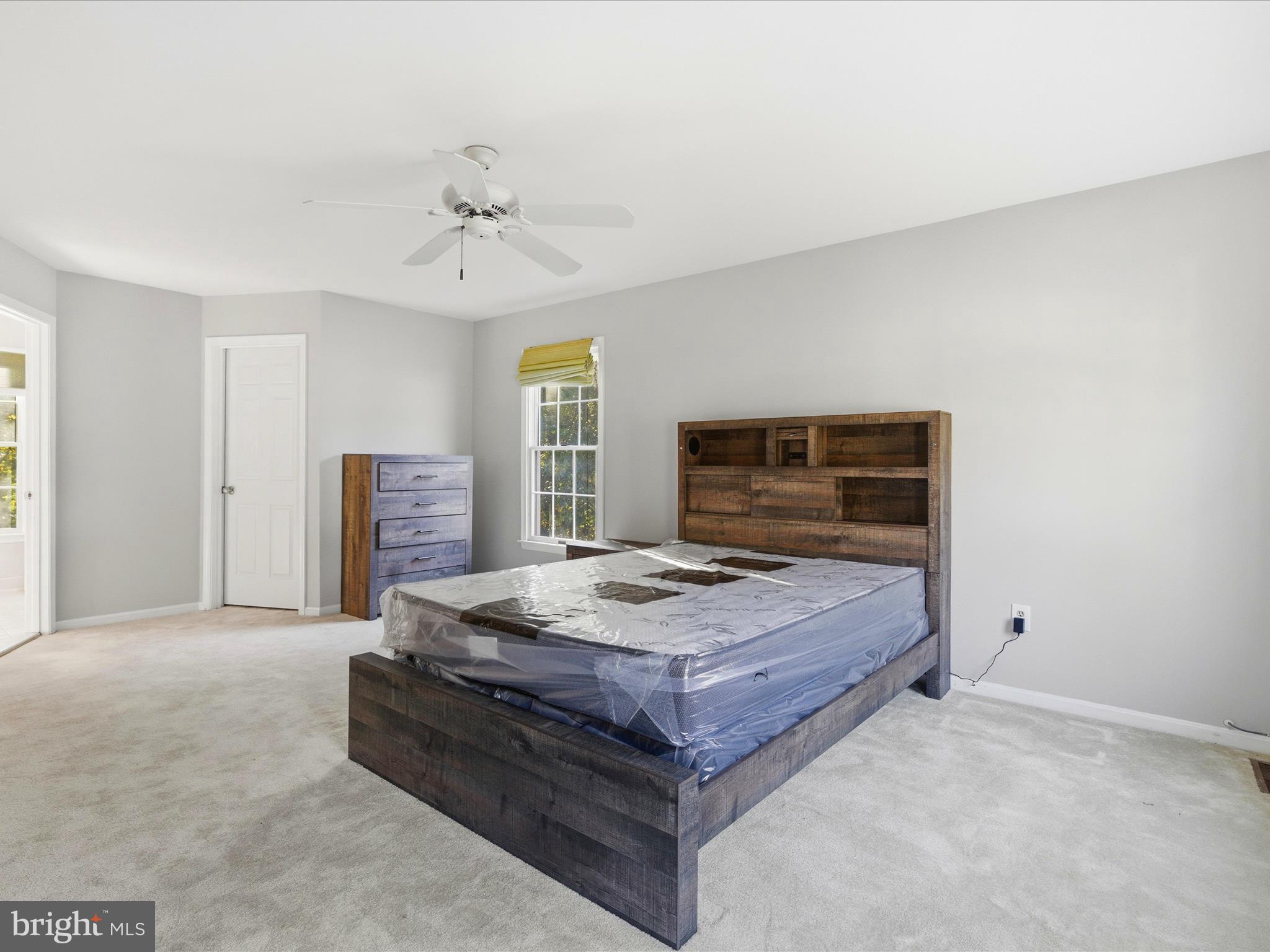 TALL OAKS CROSSING - Residential Lease