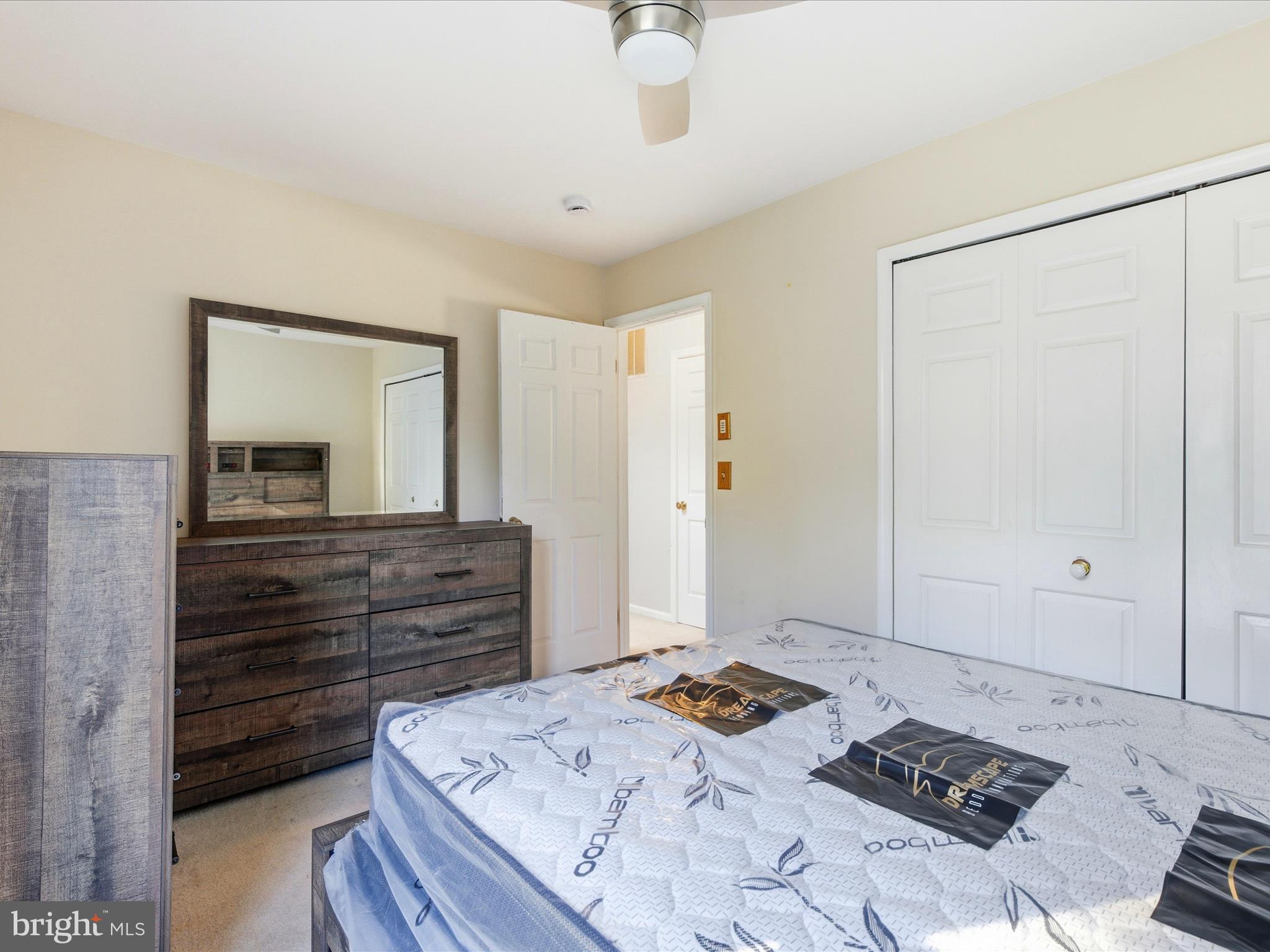 TALL OAKS CROSSING - Residential Lease