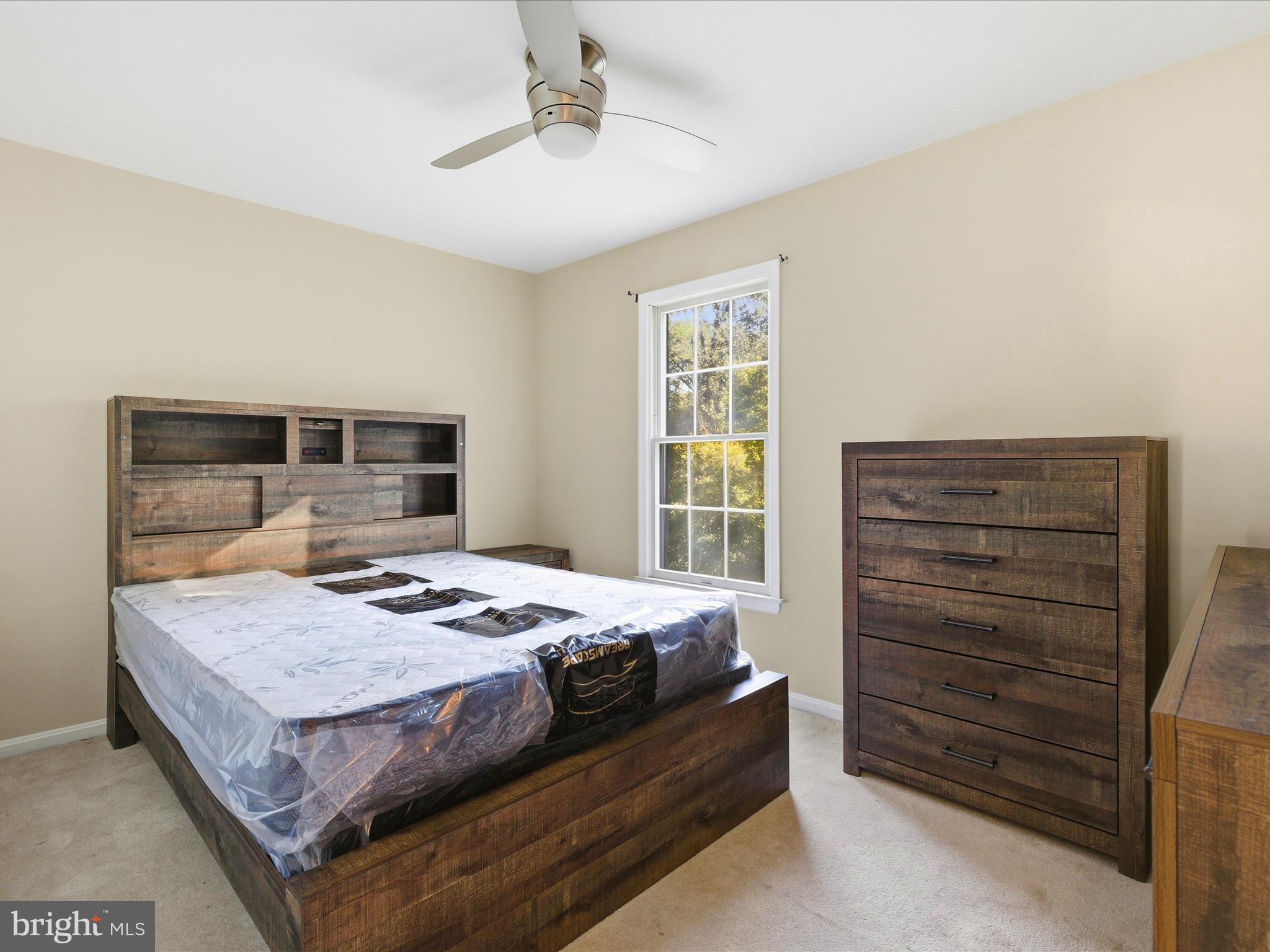 TALL OAKS CROSSING - Residential Lease