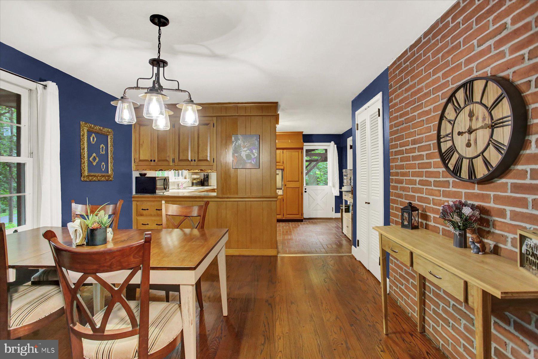 HEIMES HILL - Residential