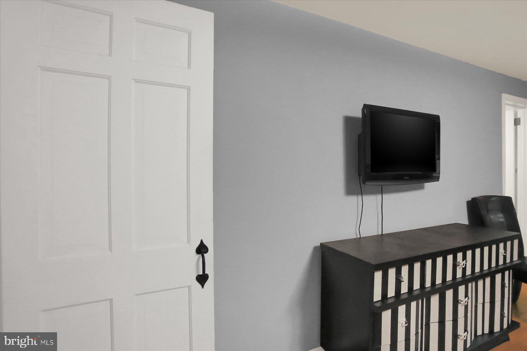 HEIMES HILL - Residential