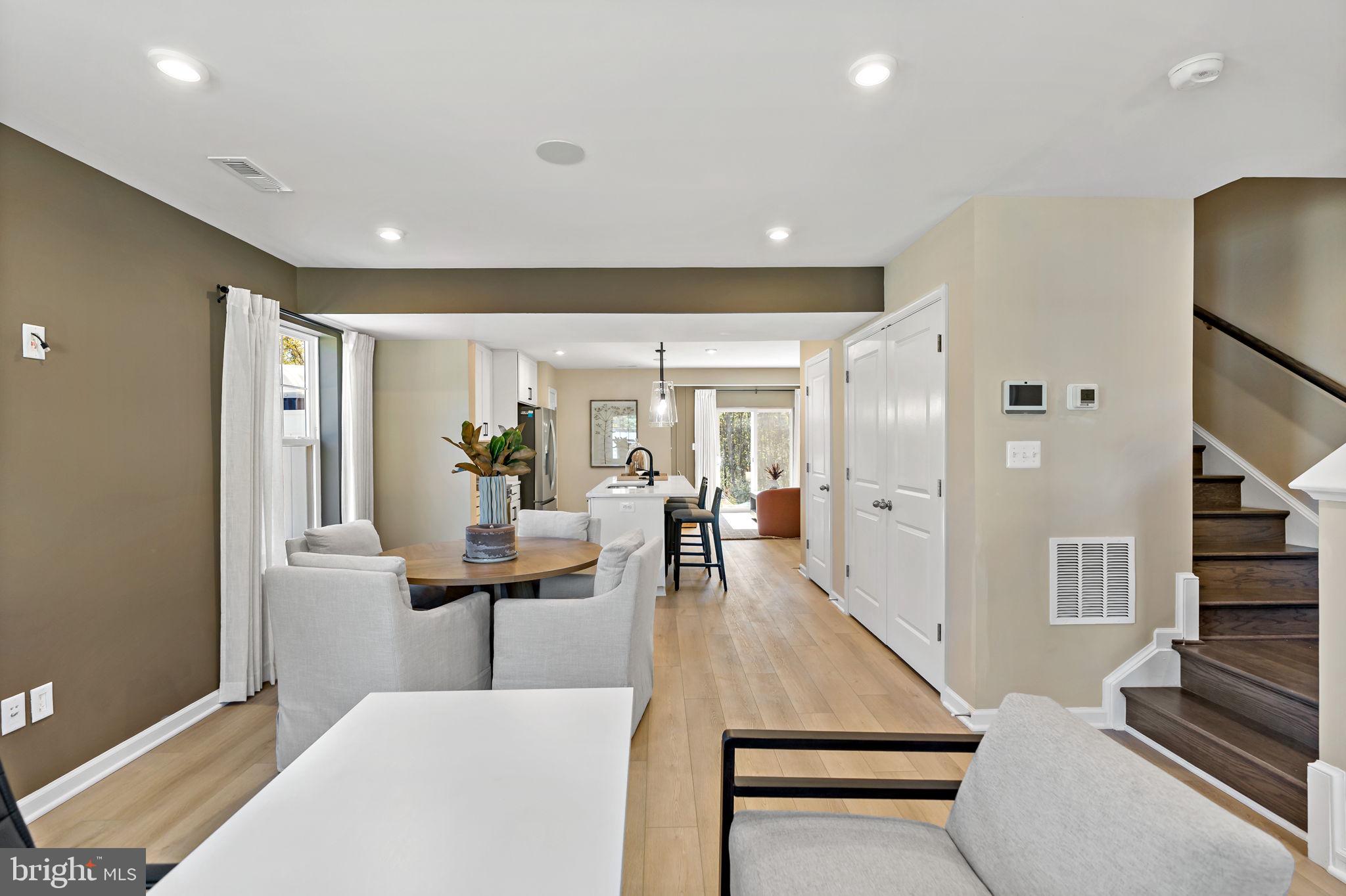 VILLAGES AT COURTHOUSE SQUARE - Residential