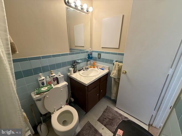 BERKELEY VILLAGE - Residential