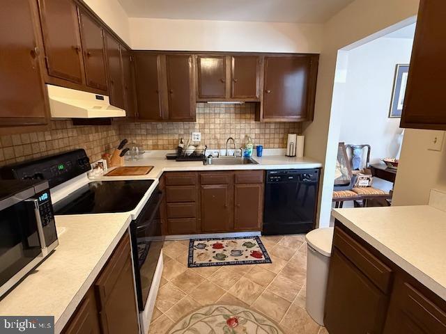 BERKELEY VILLAGE - Residential