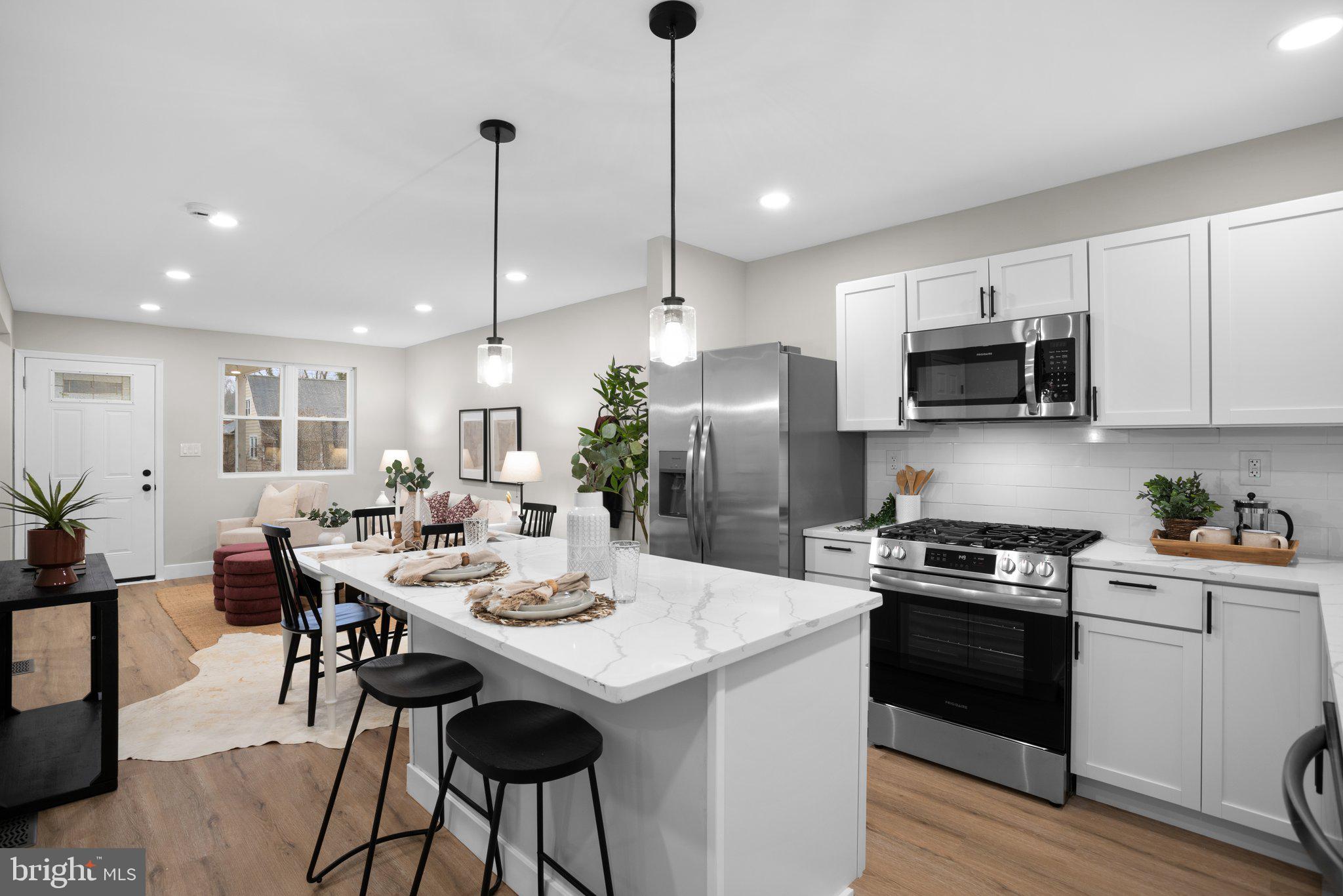 BALTIMORE HIGHLANDS - Residential