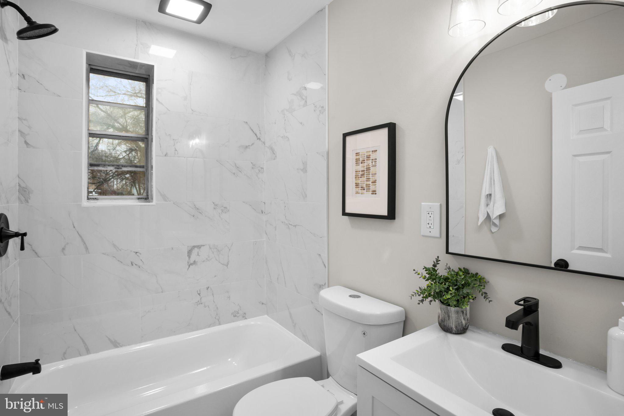 BALTIMORE HIGHLANDS - Residential