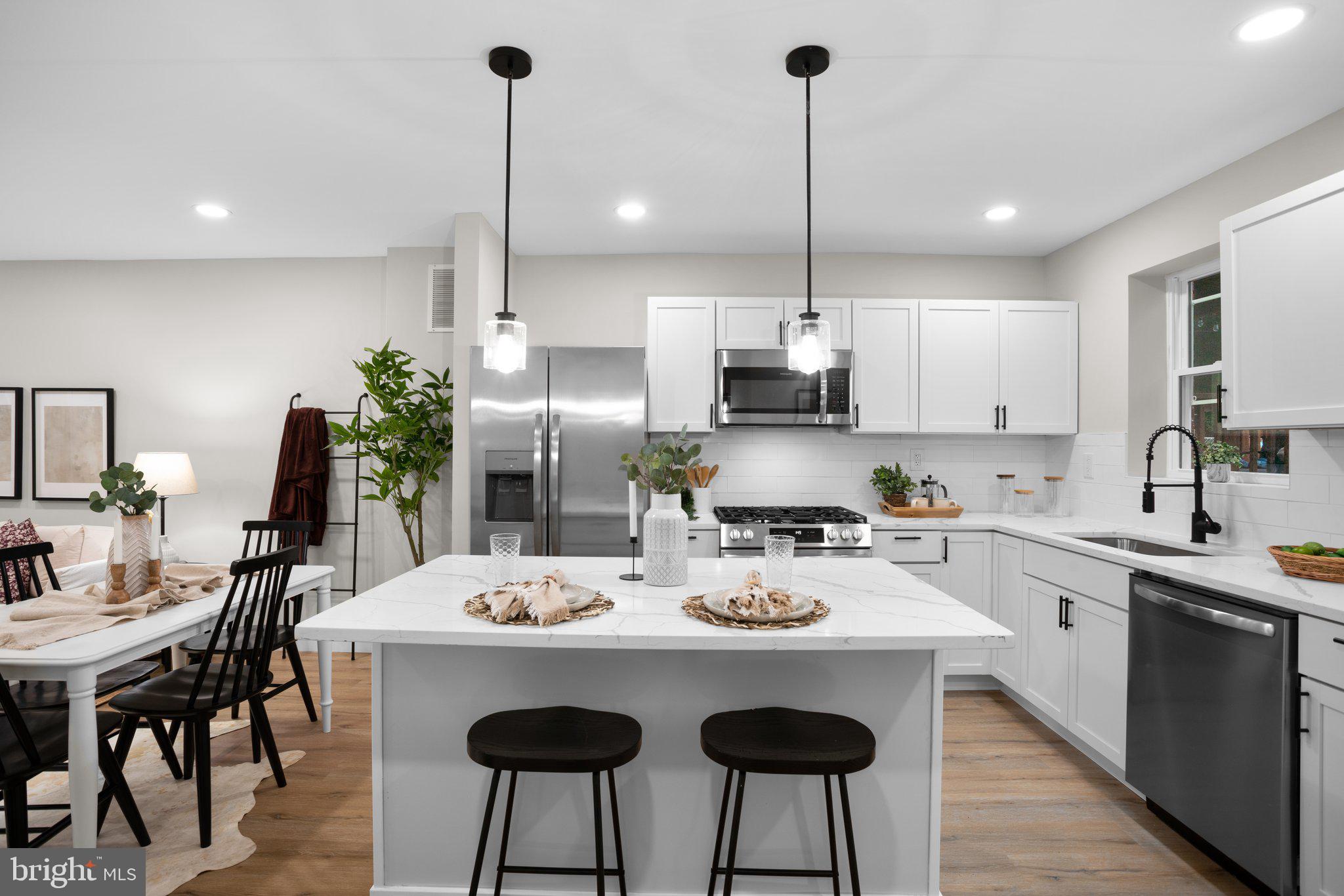 BALTIMORE HIGHLANDS - Residential