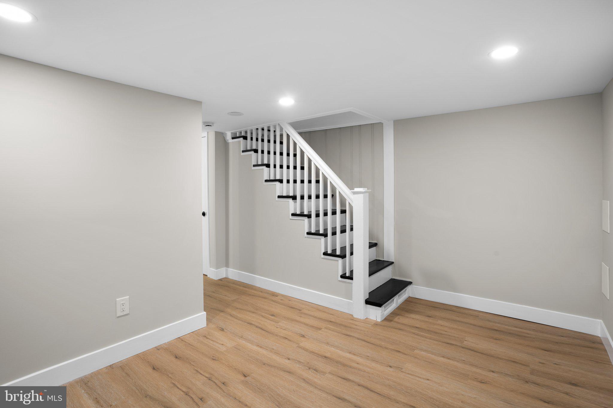 BALTIMORE HIGHLANDS - Residential