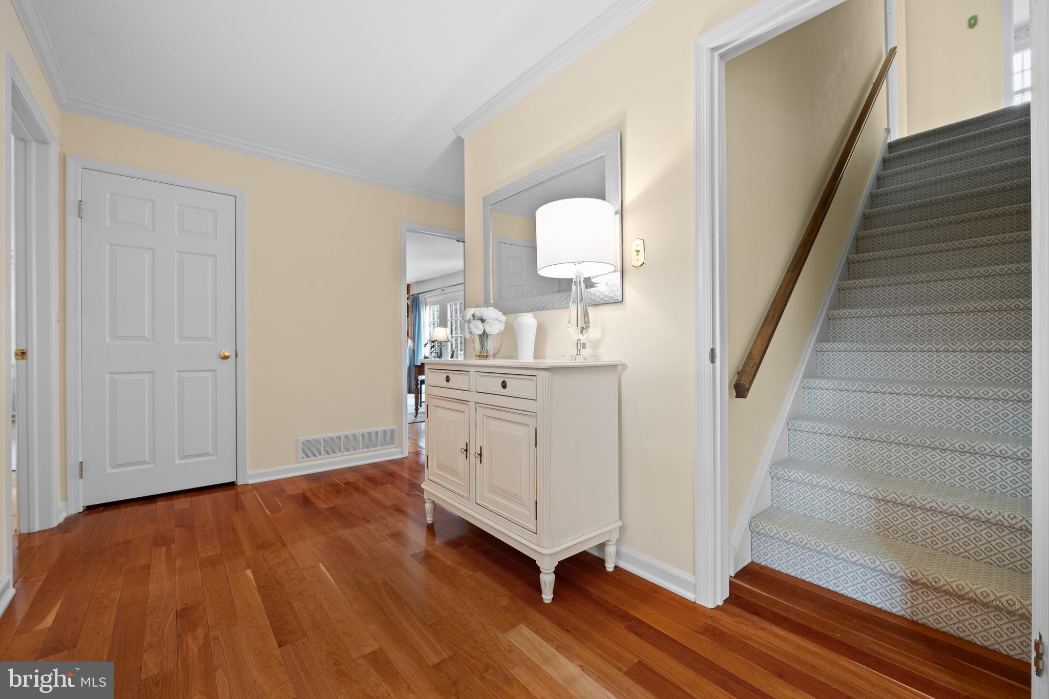 FOX CHAPEL - Residential