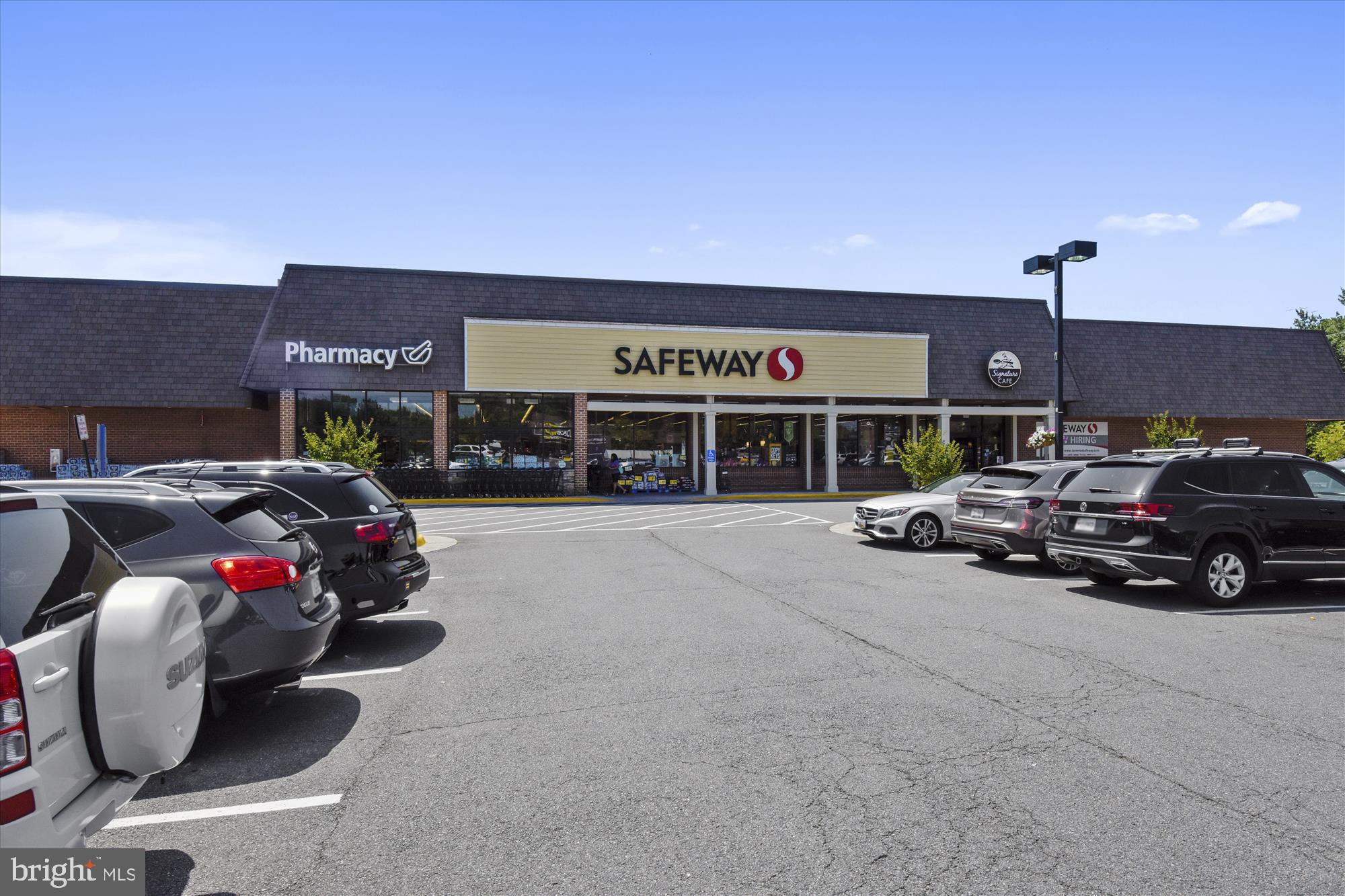 LEXINGTON ESTATES - Residential