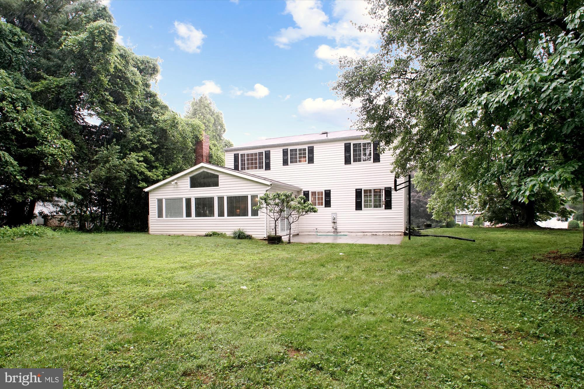 LEXINGTON ESTATES - Residential