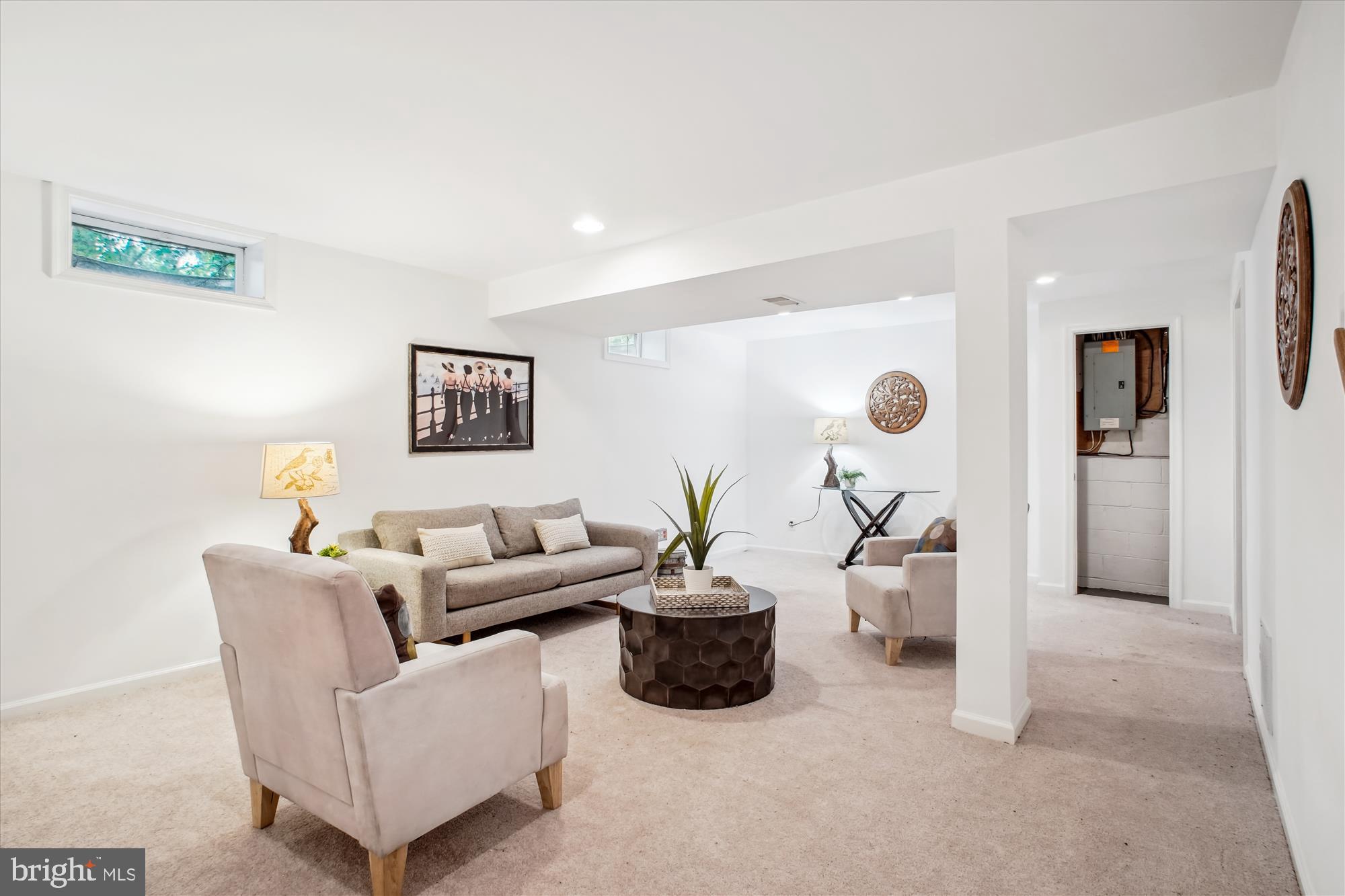 LEXINGTON ESTATES - Residential