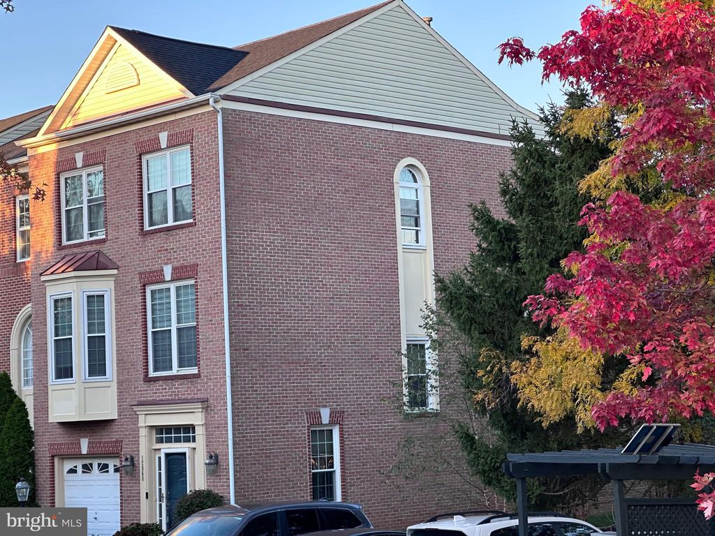 Photo of 12968 Wood Crescent Circle, HERNDON, VA 20171 (MLS # VAFX2274610)