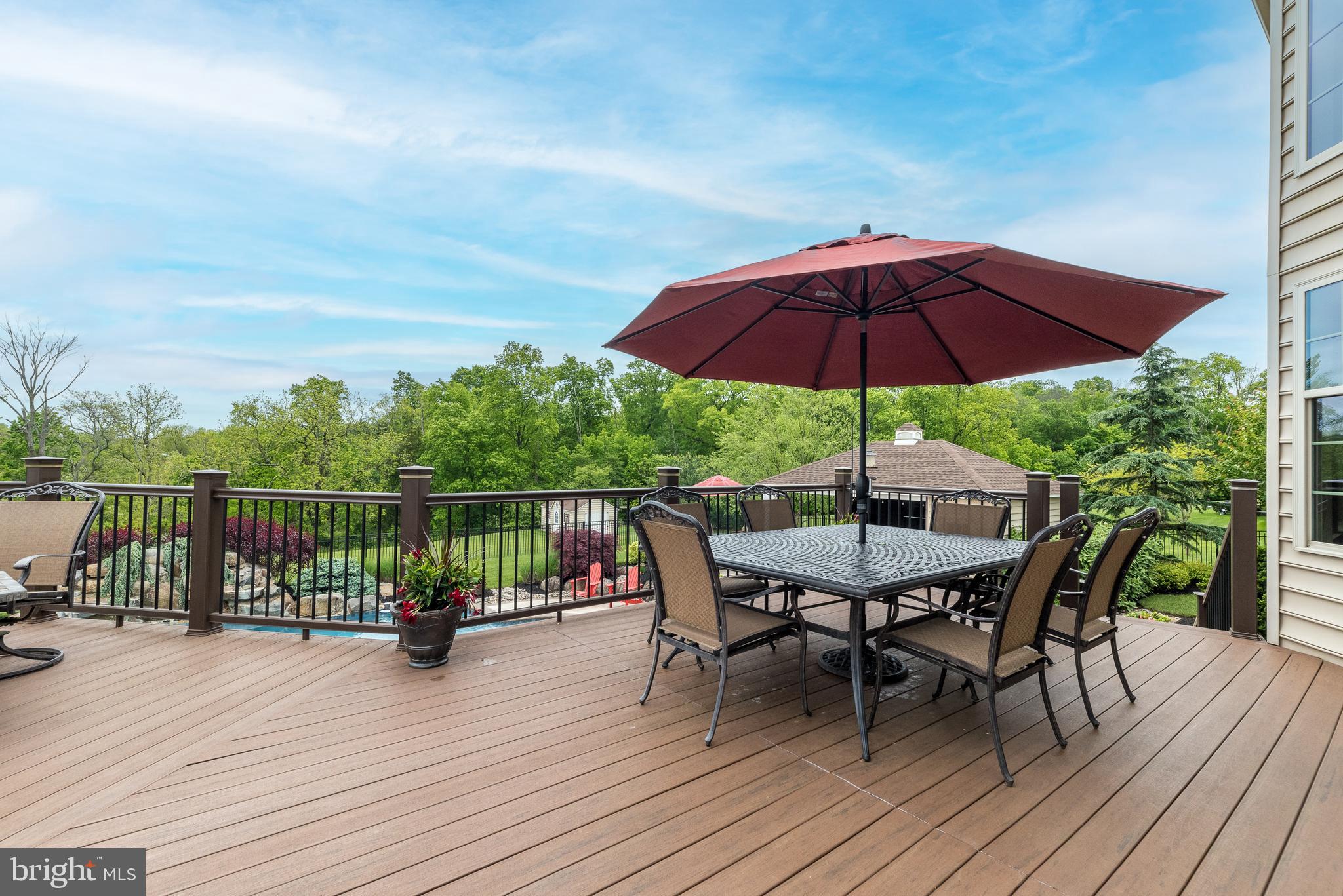 ASHLAND MEADOWS - Residential