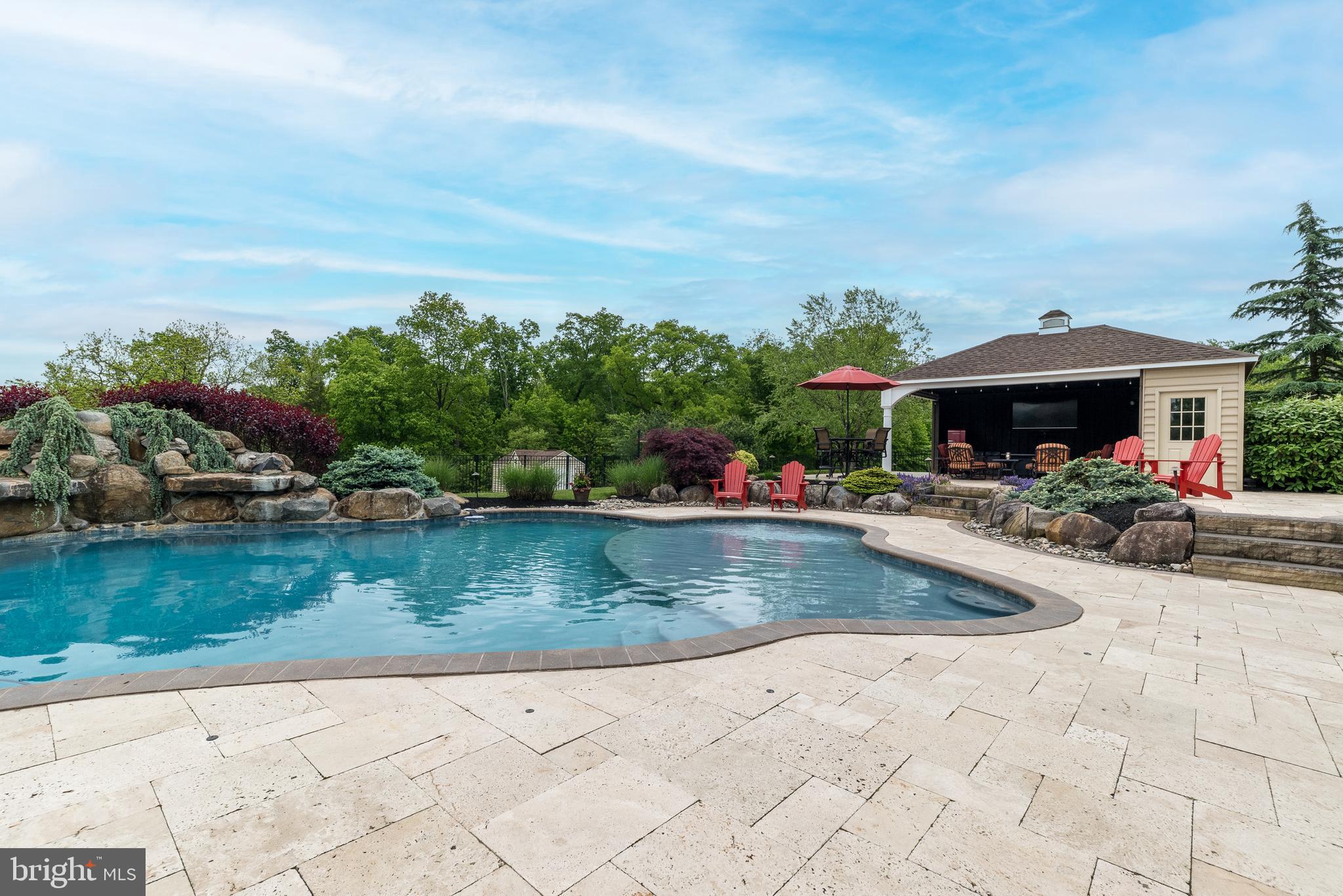 ASHLAND MEADOWS - Residential