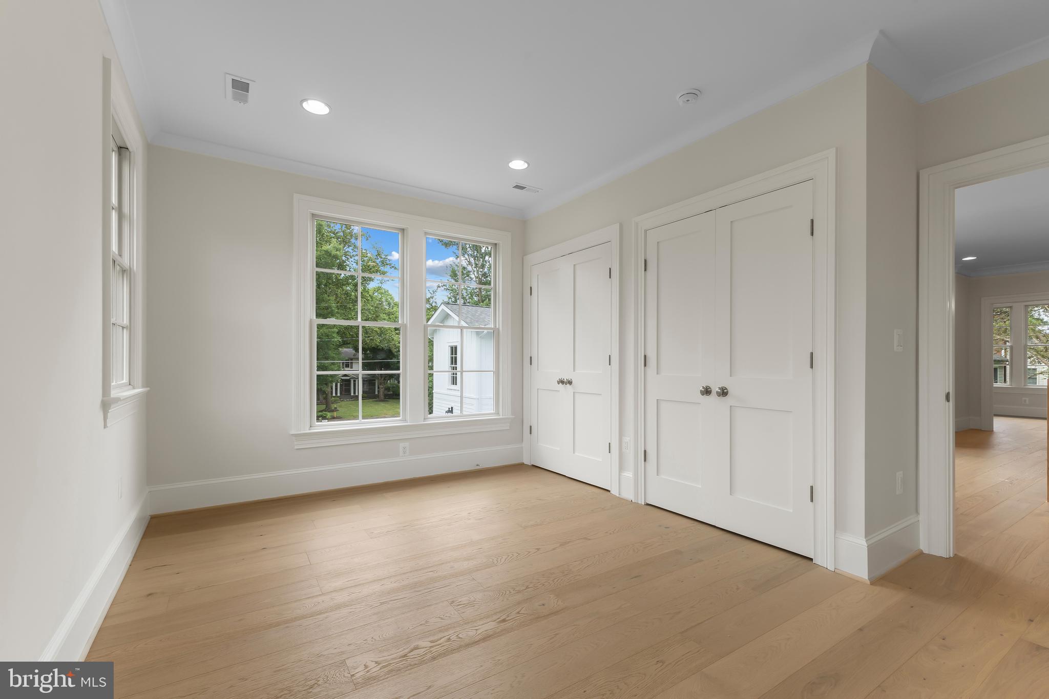 PLYMOUTH HAVEN - Residential