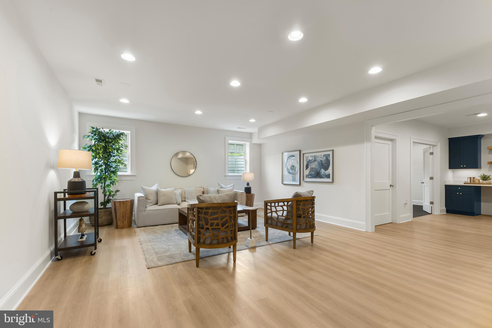 PLYMOUTH HAVEN - Residential