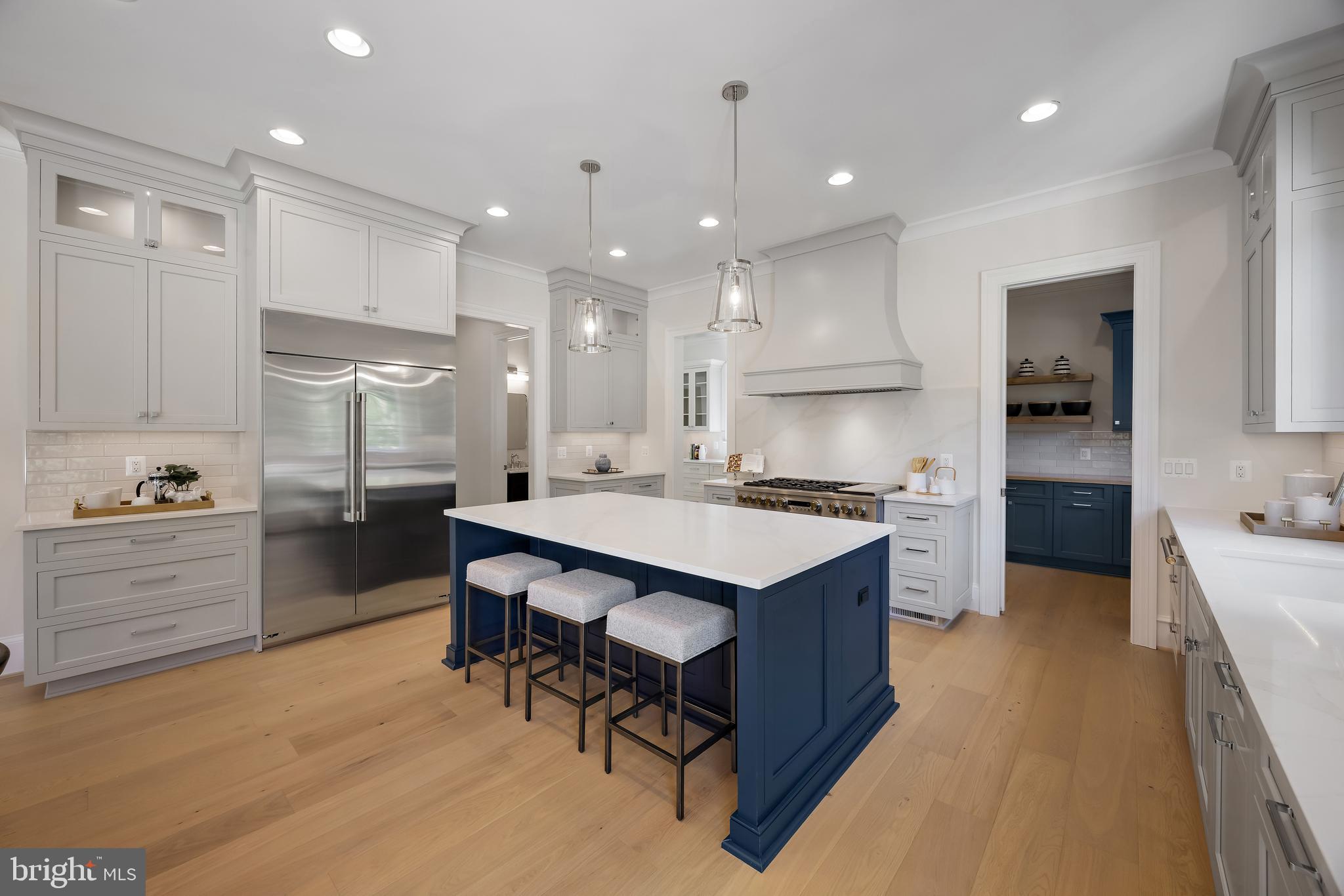 PLYMOUTH HAVEN - Residential