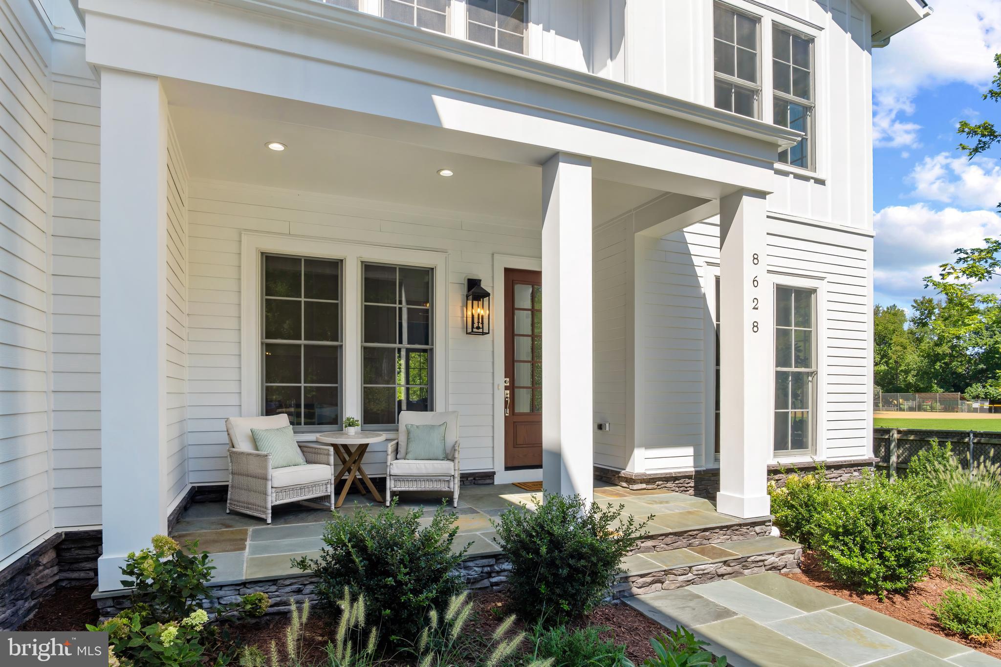 PLYMOUTH HAVEN - Residential