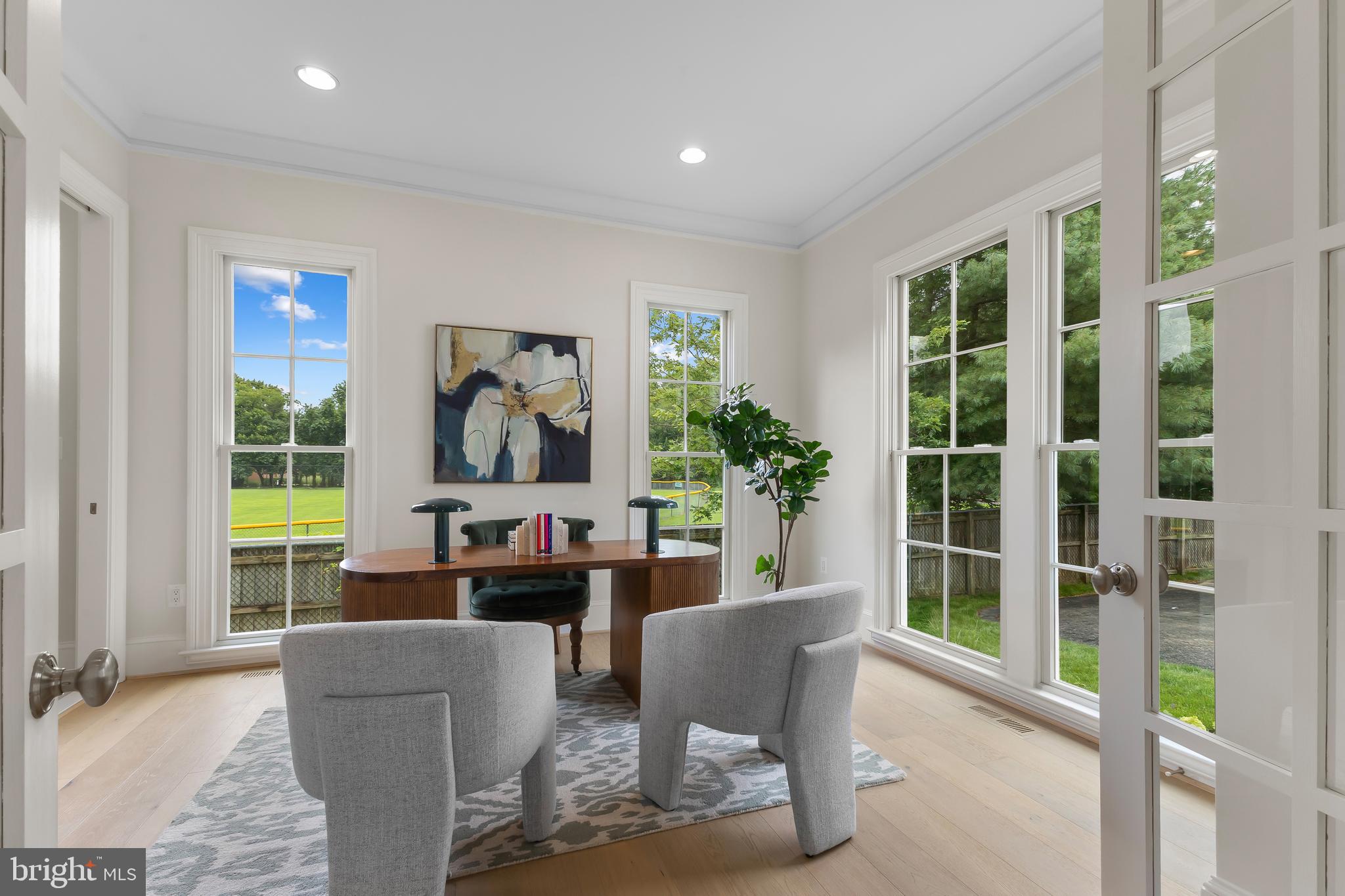 PLYMOUTH HAVEN - Residential