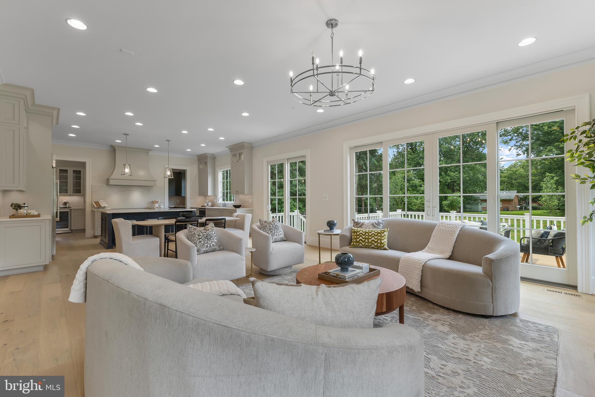 PLYMOUTH HAVEN - Residential