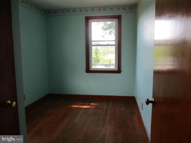 PARKVILLE - Residential