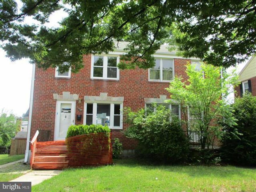 ALL BRICK DUPLEX OFFERS OFF STREET PARKING & HUGE DECK OFF REAR .HARDWOOD FLOORS THROUGH OUT MAIN AND UPPER LEVEL. SOME UPGRADES IN THE PAST TO INCLUDE KITCHEN & WINDOWS.UPPER LEVEL HAS 3 BEDROOMS AND FULL BATH. OPEN FLOOR PLAN ON MAIN. FULL BASEMENT CAN MAKE A NICE FAMILY ROOM. AGENTS VIEW DOCS