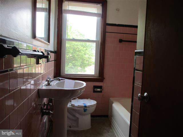 PARKVILLE - Residential